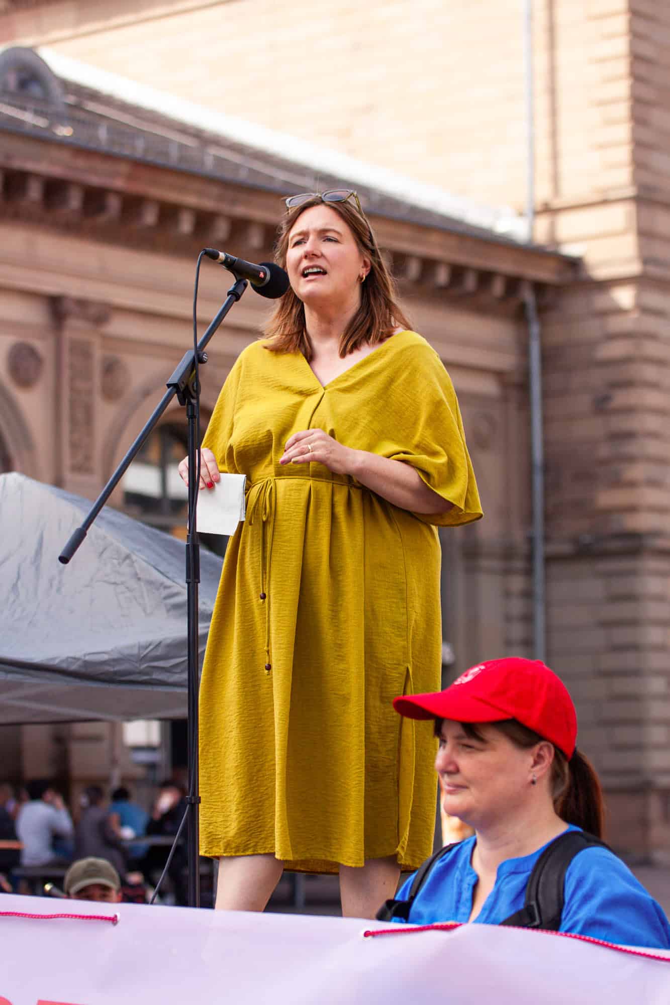 Demonstration in Mainz 2025 mit Frauen und Kindern für die Rechte von Müttern.